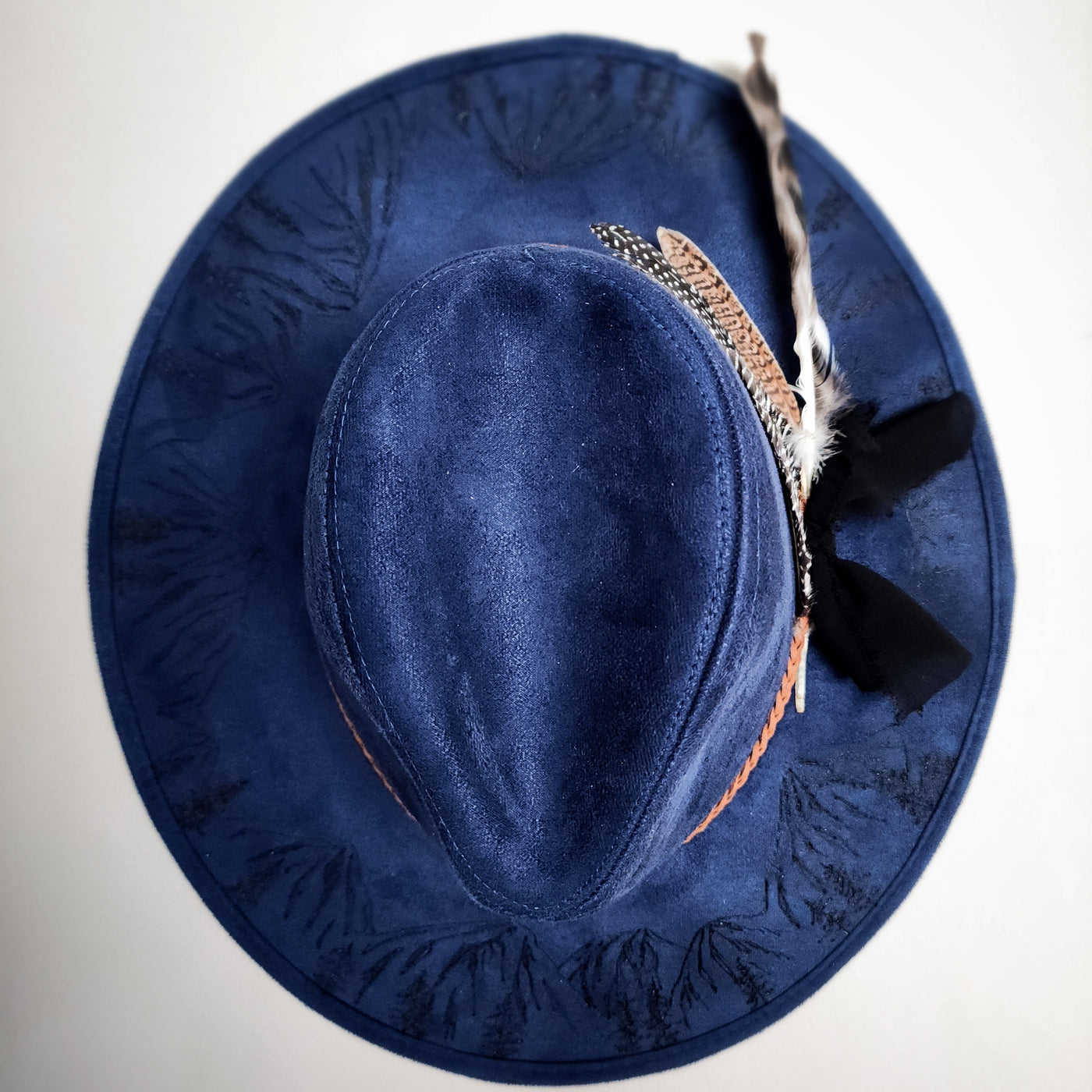 Mountain Blues  || Navy Suede Burned Wide Brim Hat