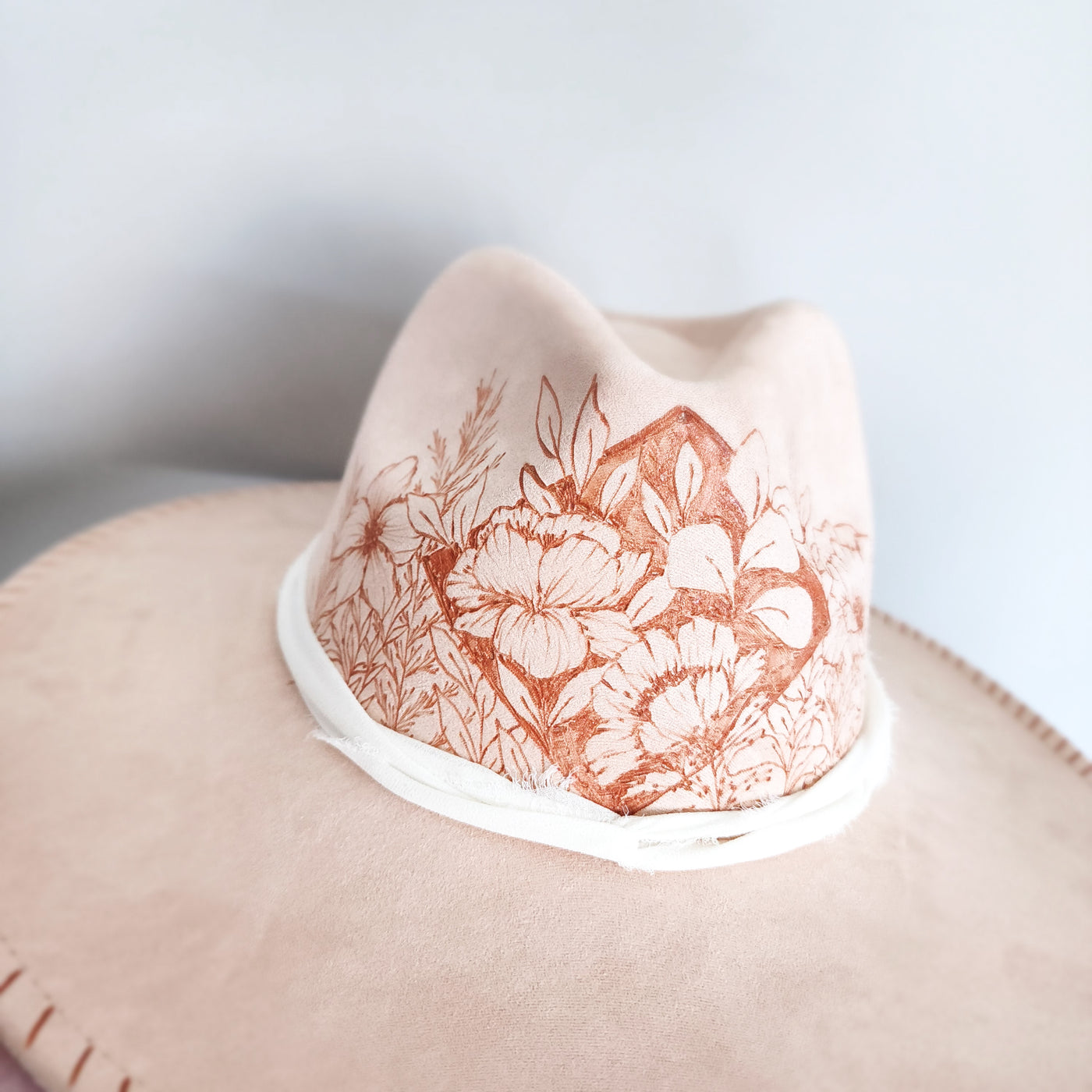Geometric Floral || Pale Peach Suede Burned Wide Brim Hat