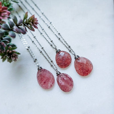 Strawberry Quartz Faceted Stone | Necklaces