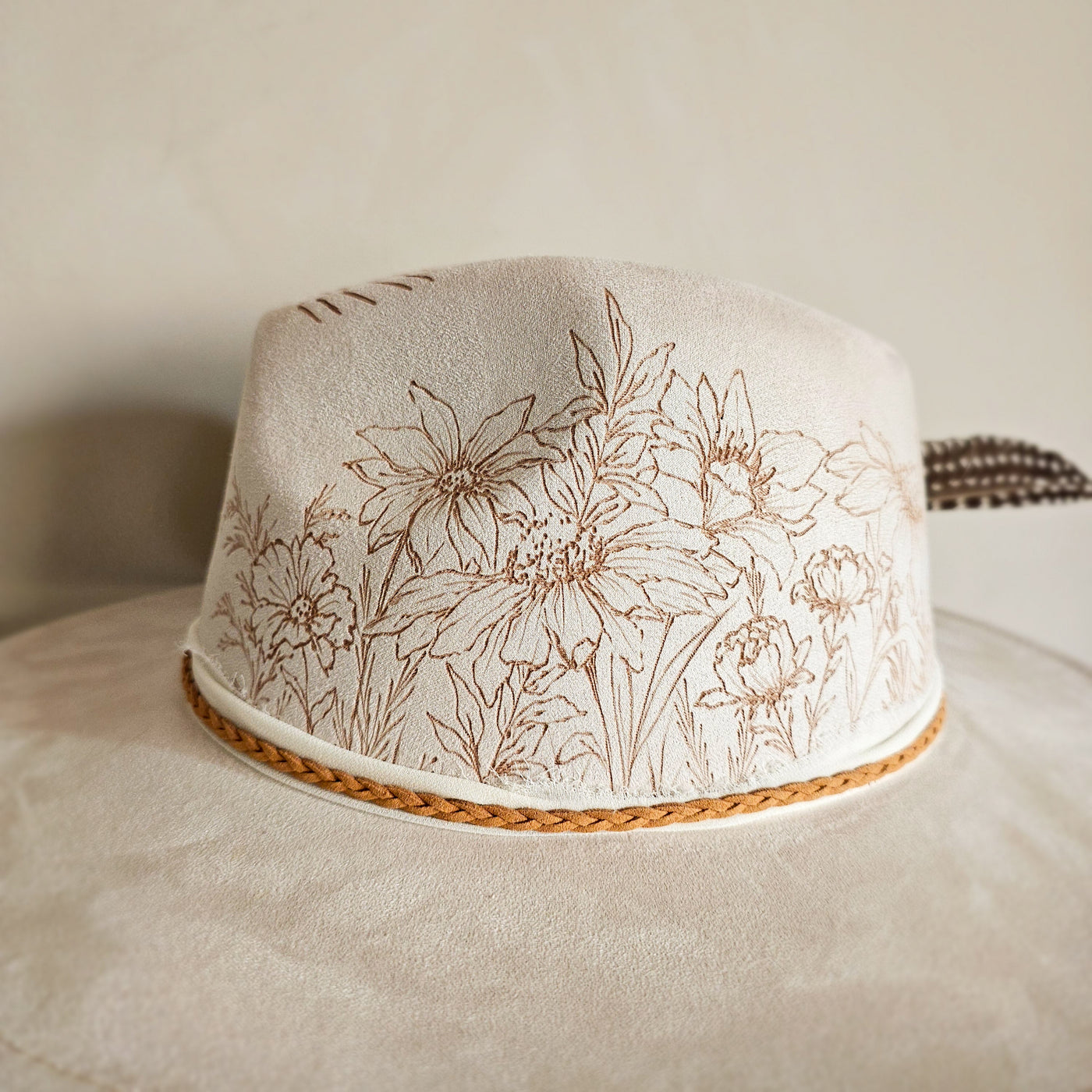 Country Bouquet || Ivory Suede Burned Wide Brim Hat