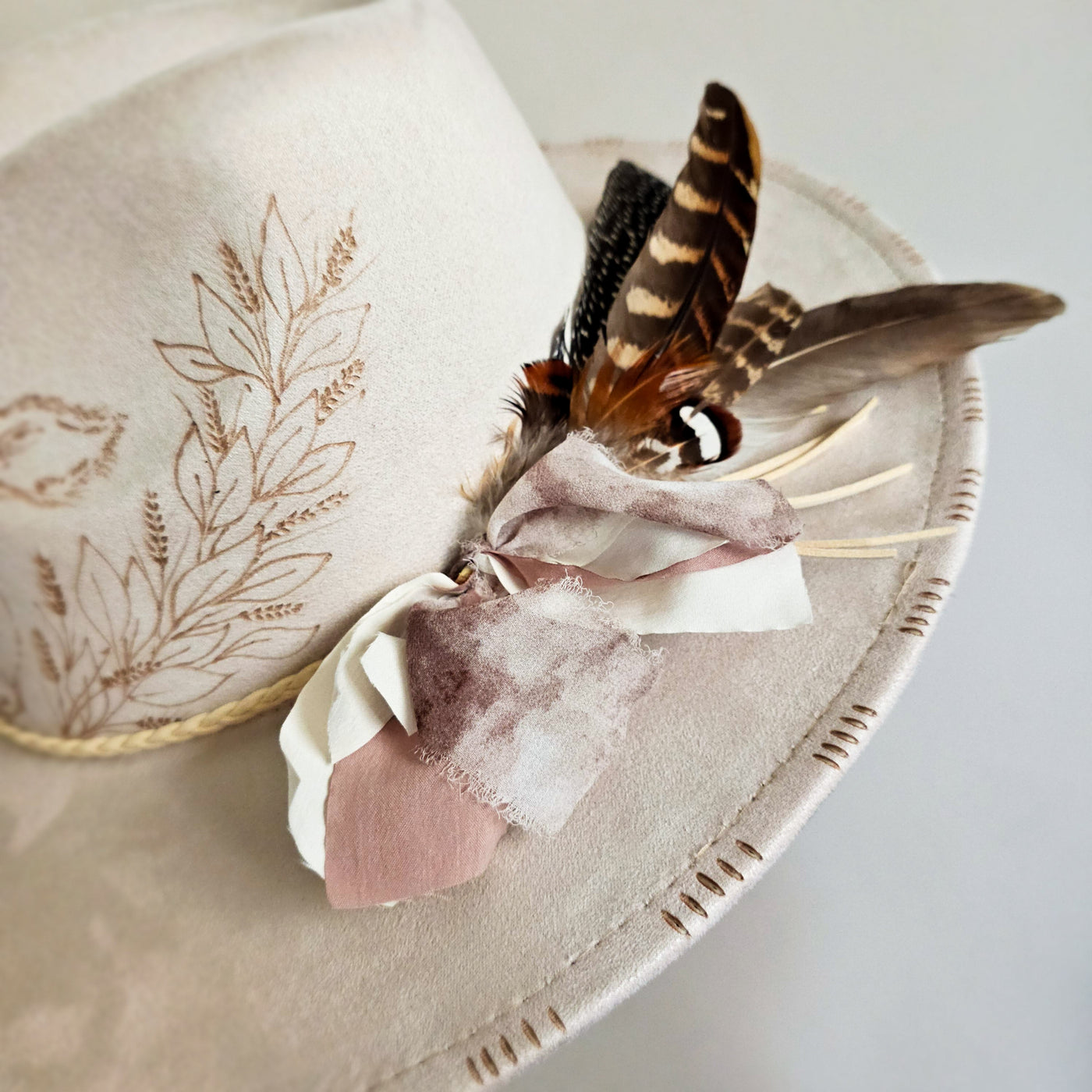 Curious Cow || Ivory Suede Burned Wide Brim Hat