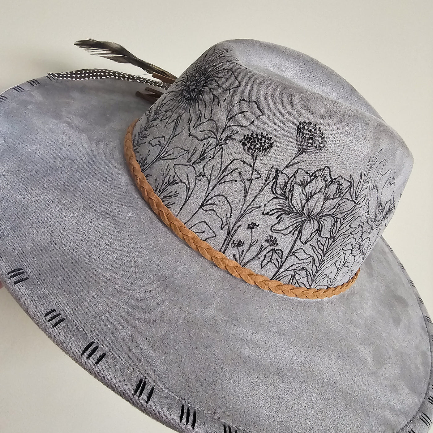 Country Bouquet || Gray Burned Wide Brim Hat