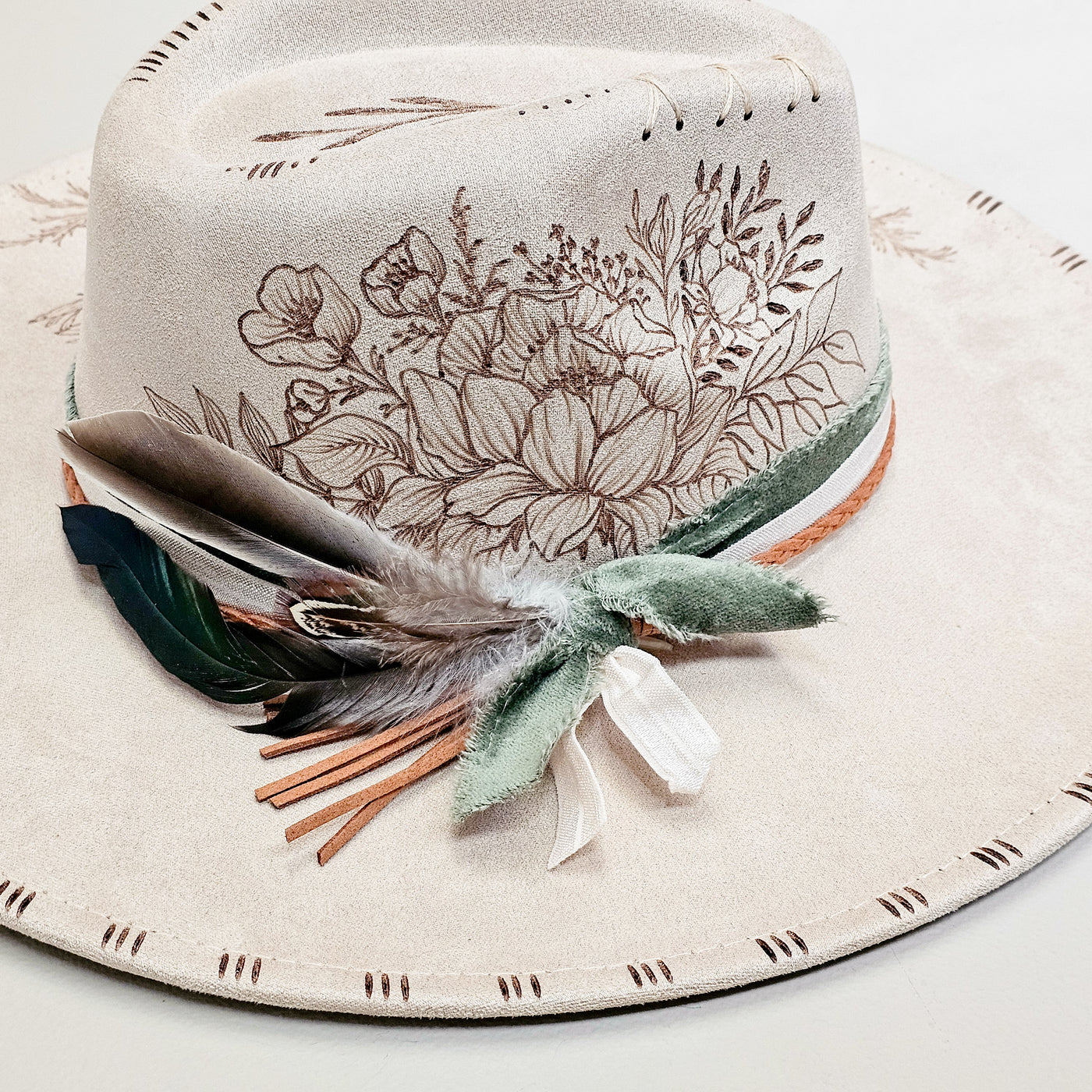Country Chic || Cream Suede Burned Wide Brim Hat
