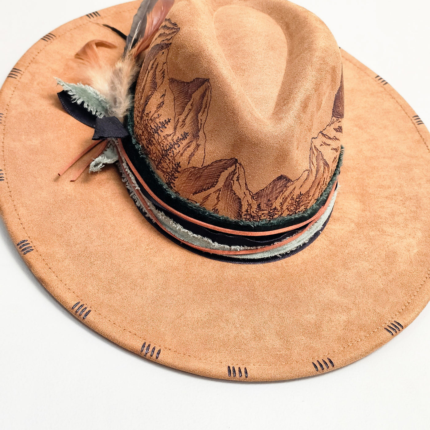 The Rockies || Camel/Medium Tan Burned Wide Brim Hat