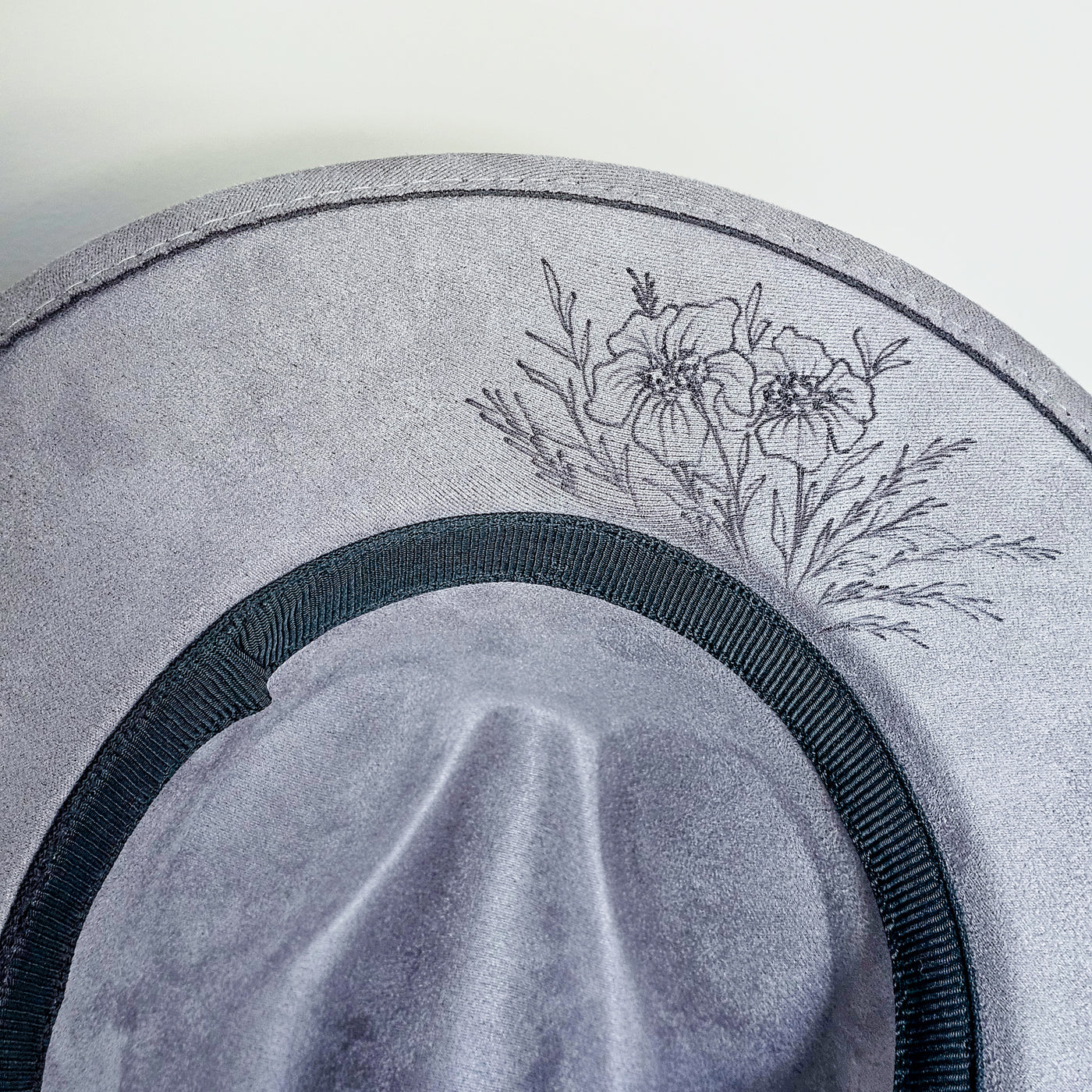 Sweet Serendipity || Gray Burned Skinny Brim Hat