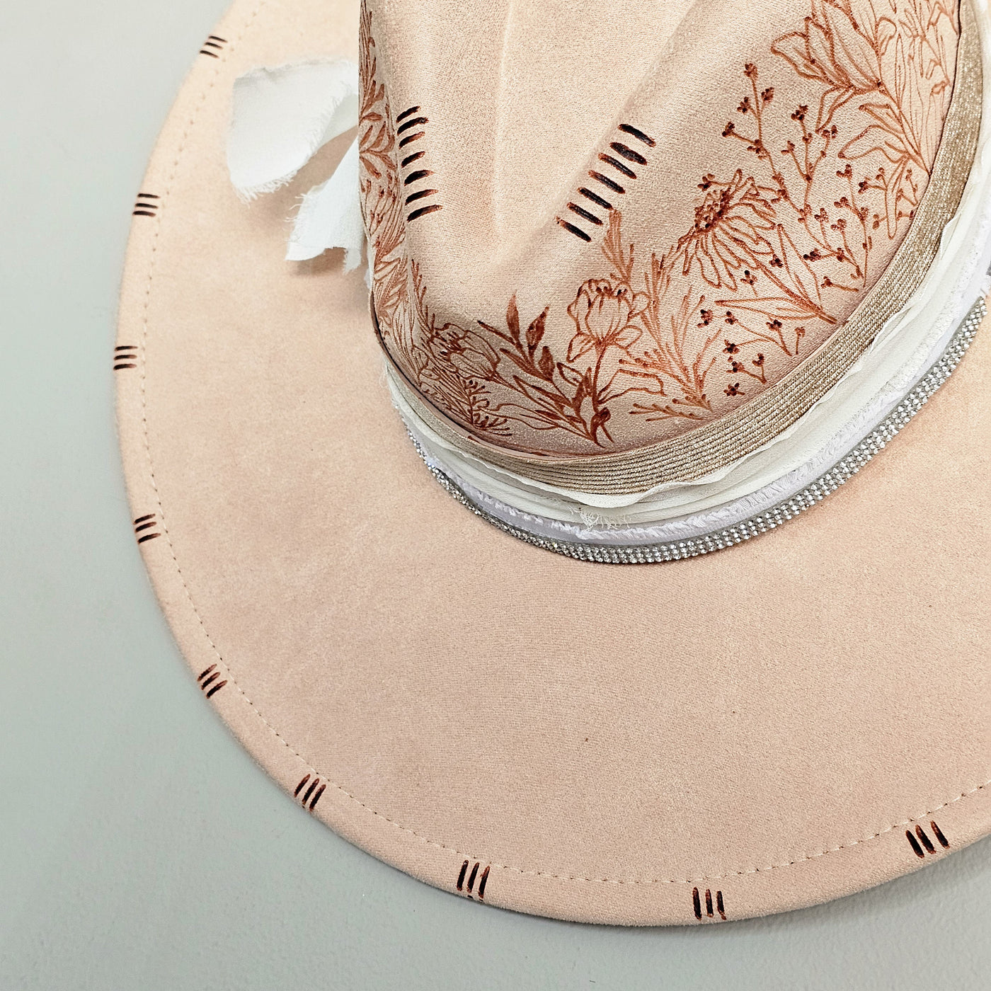 Peachy Queen || Peachy Pink Suede Burned Wide Brim Hat