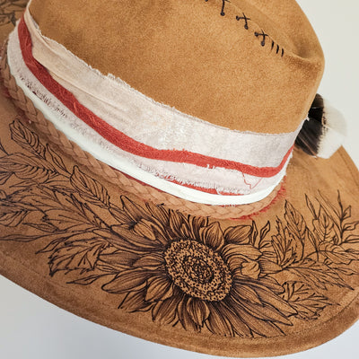 Queen of Hearts || Camel/Medium Tan Burned Wide Brim Hat