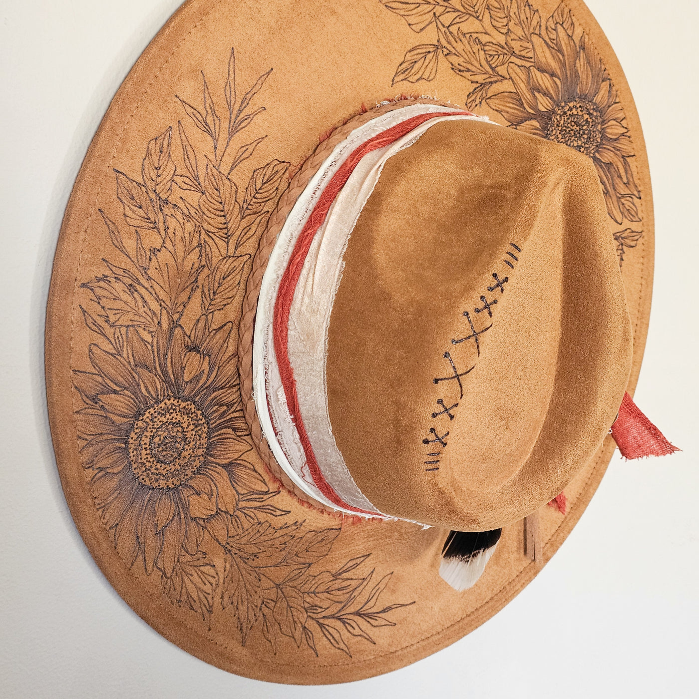 Queen of Hearts || Camel/Medium Tan Burned Wide Brim Hat