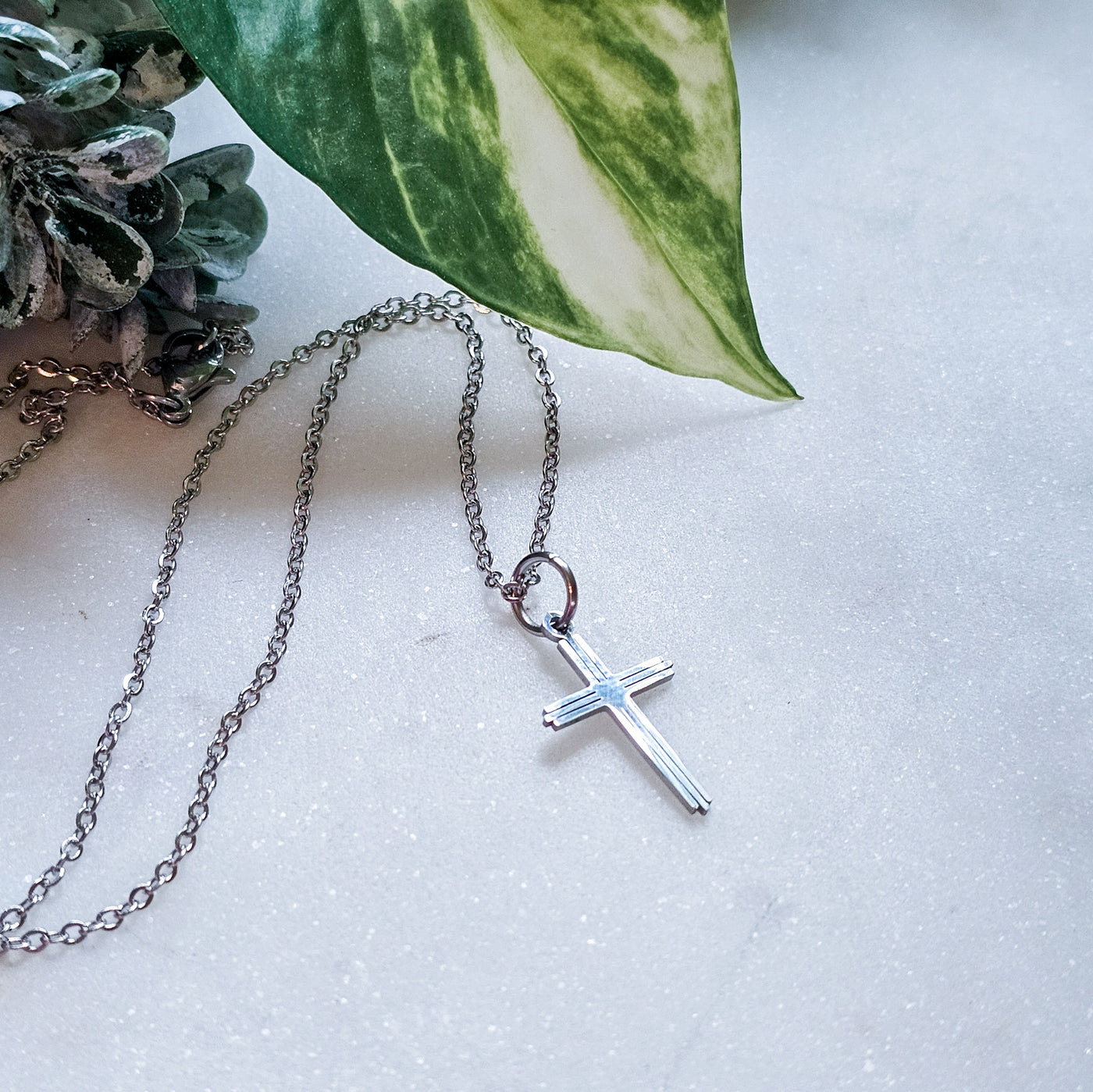 Mini Cross | Necklace