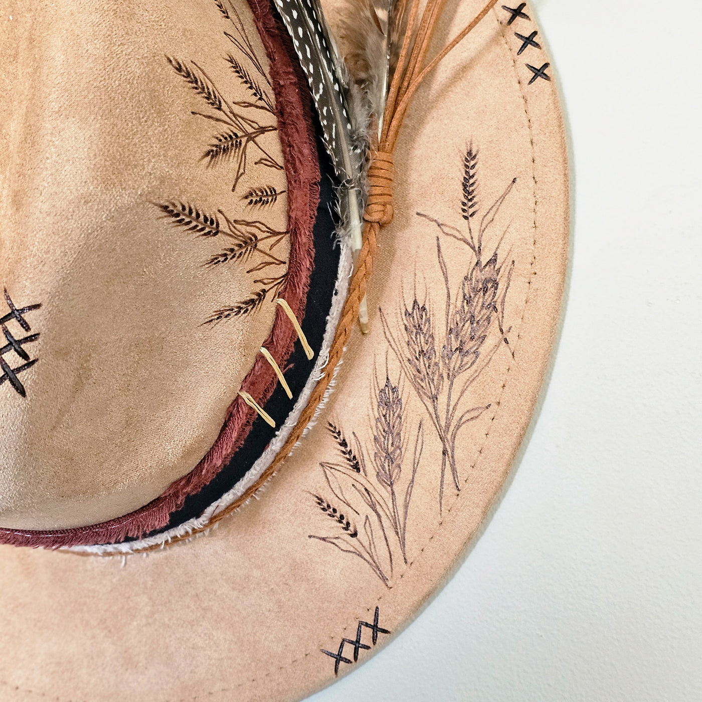 Midwest Charm || Tan Burned Skinny Brim Hat