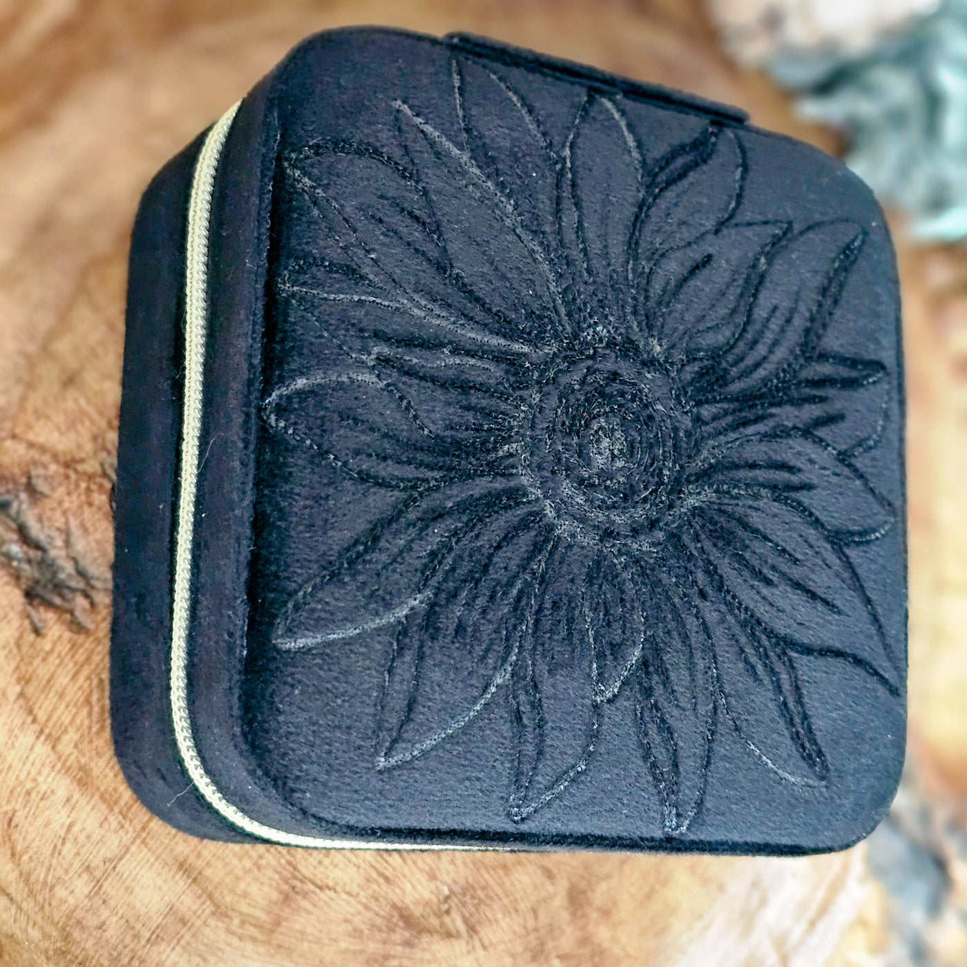 Travel Jewelry Organizer | Freehand Burned Velvet Cases