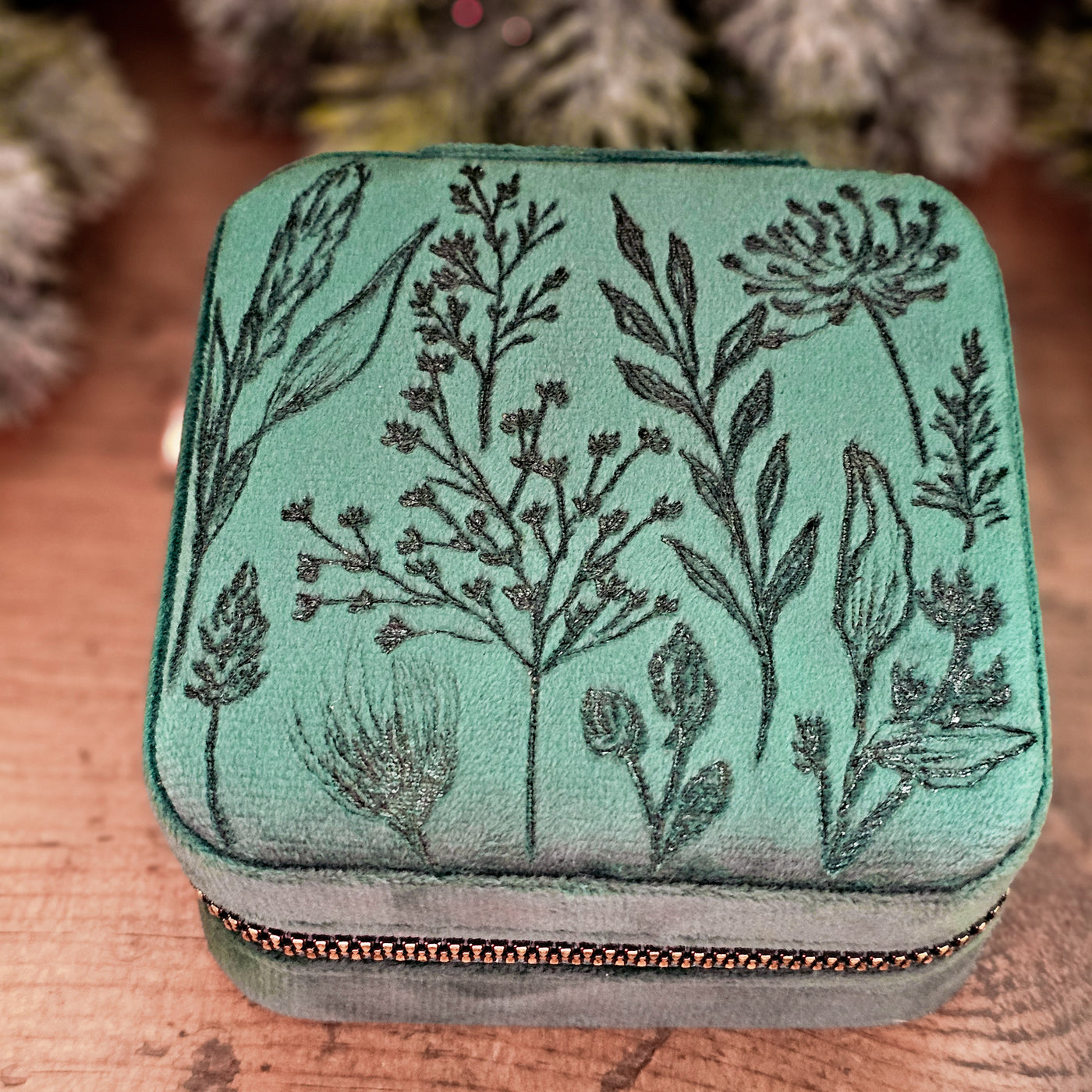 Travel Jewelry Organizer | Freehand Burned Velvet Cases