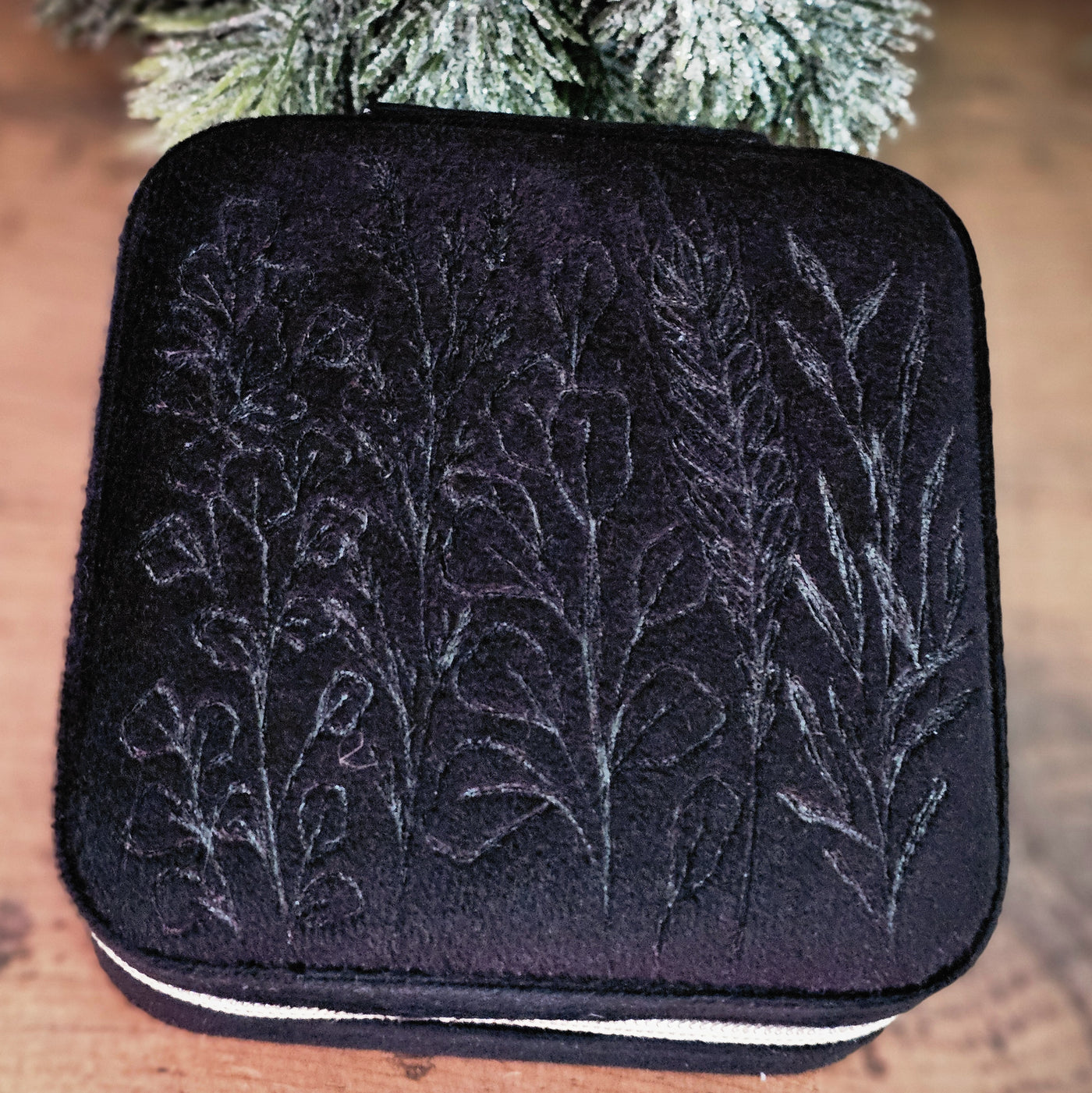 Travel Jewelry Organizer | Freehand Burned Velvet Cases