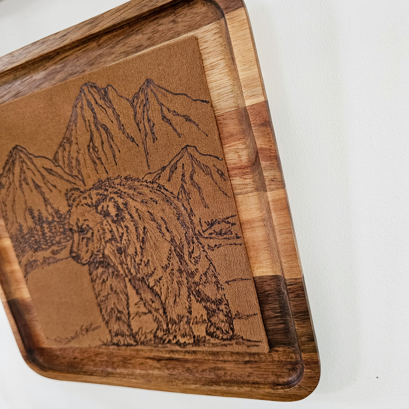 Mountain Bear || Freehand Burned Wall Art || Wood Art