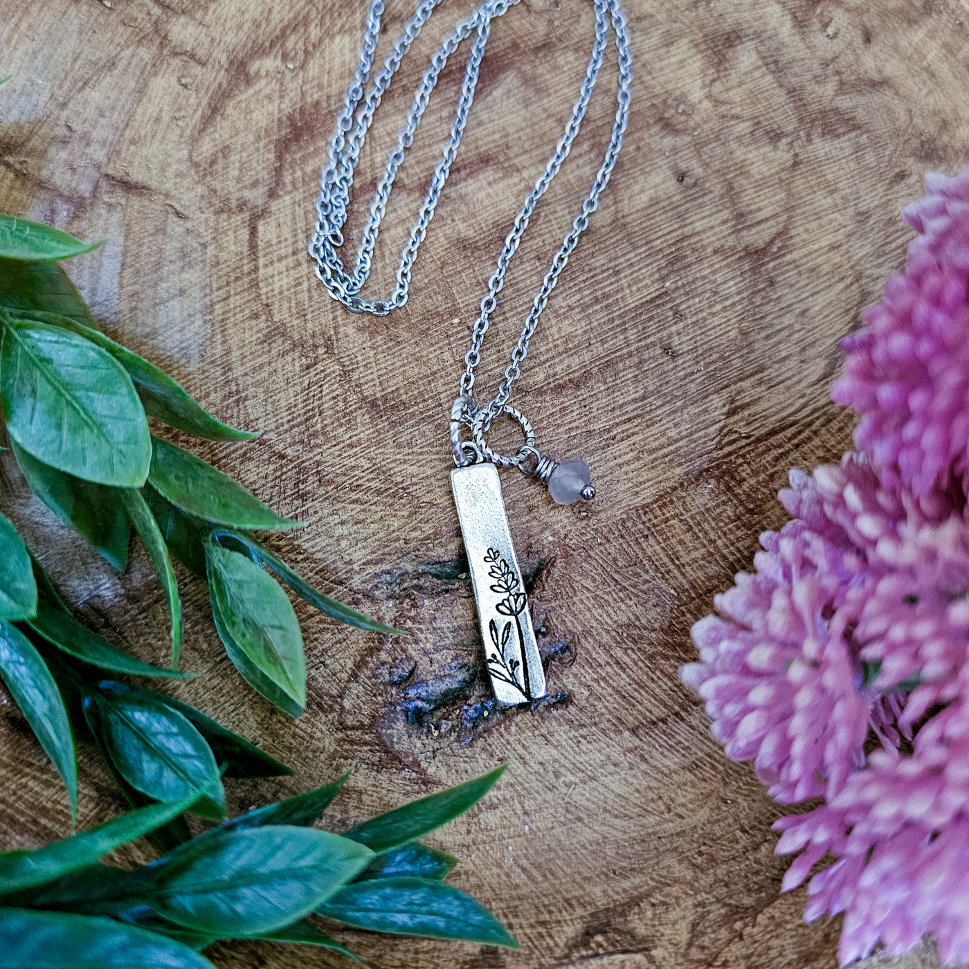 Simplicity in Nature || Necklace