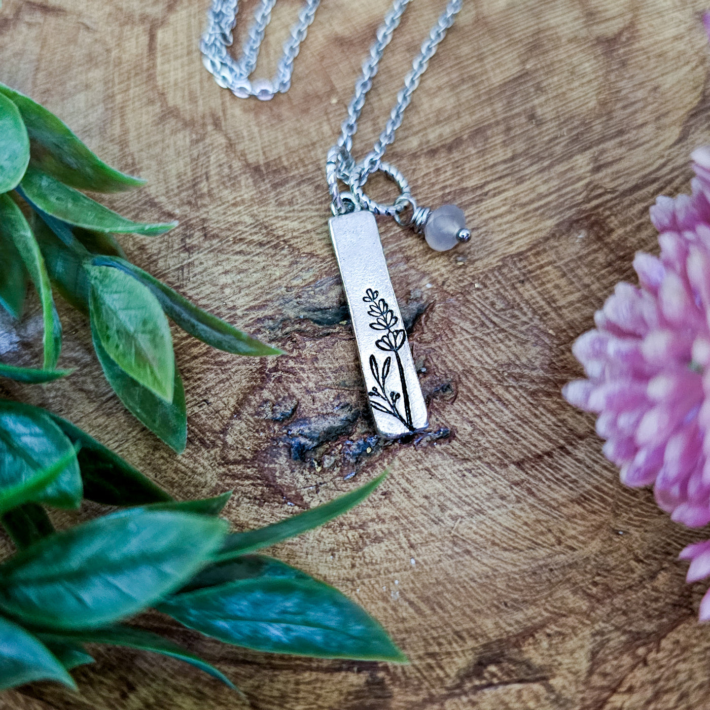 Simplicity in Nature || Necklace