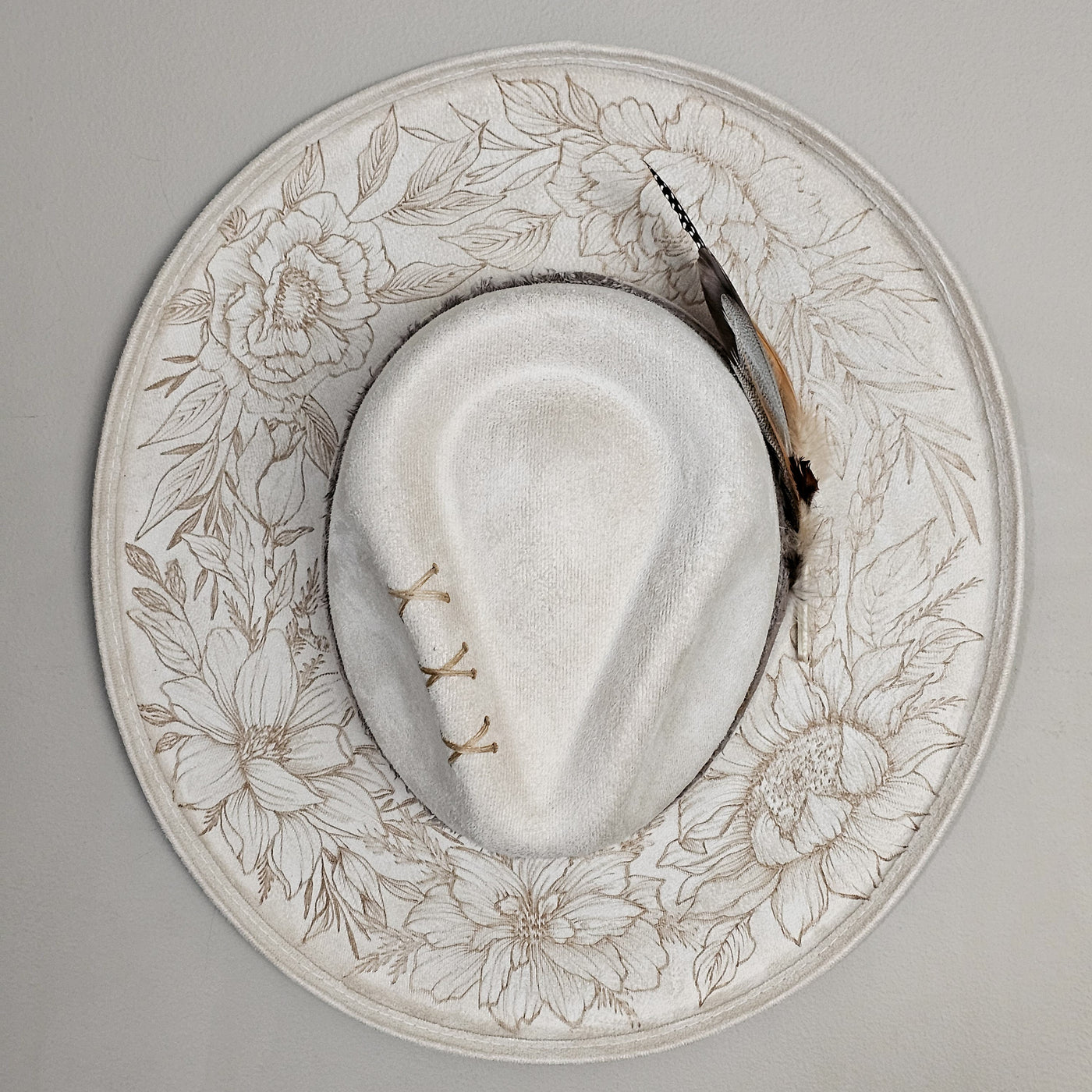 Secret Garden |M| Ivory Suede Burned Wide Stiff Brim/ Pencil Brim Hat