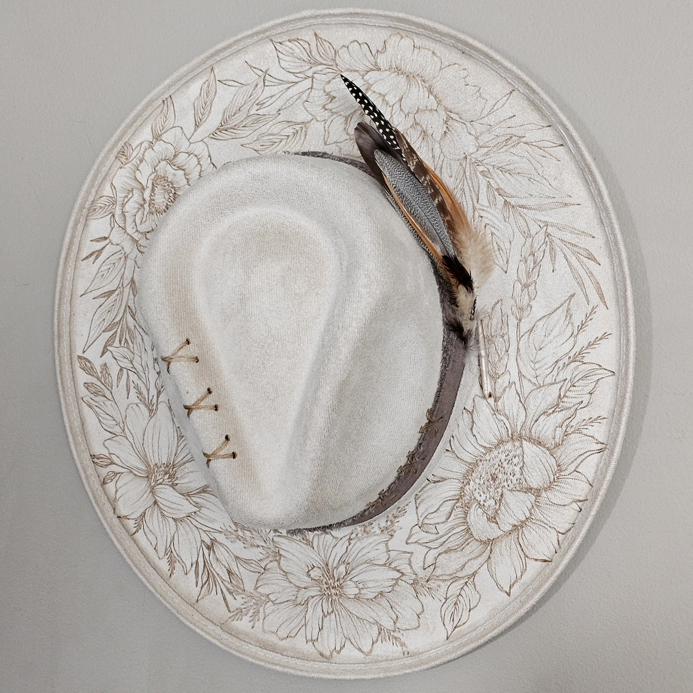 Secret Garden |M| Ivory Suede Burned Wide Stiff Brim/ Pencil Brim Hat
