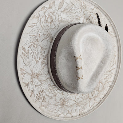 Secret Garden |M| Ivory Suede Burned Wide Stiff Brim/ Pencil Brim Hat