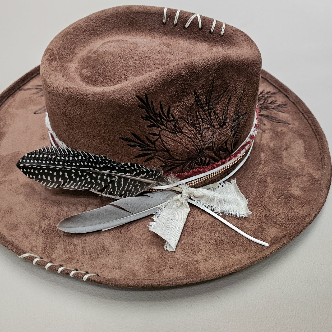 Sparkling Beauty |L| Light Chocolate Brown Burned Wide Brim/Pencil Brim Stiff Hat