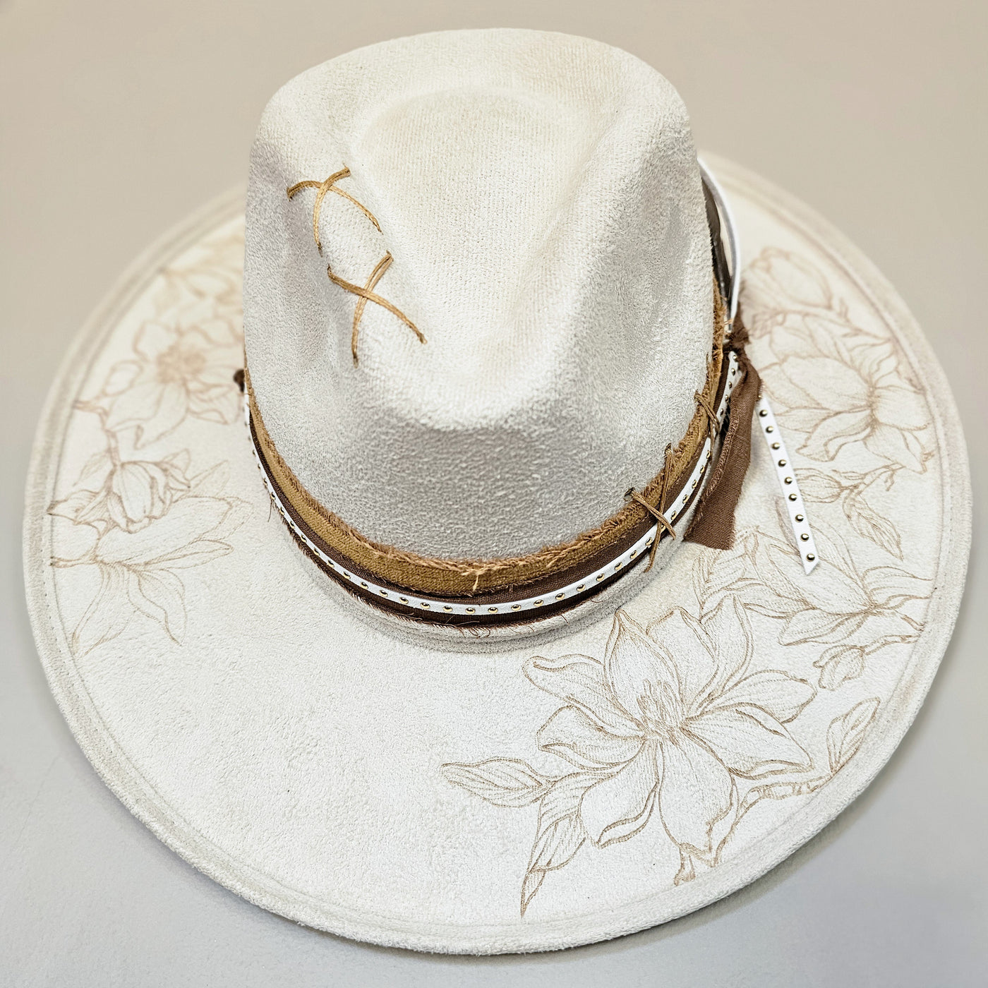 Magnolia Market || Large || Ivory Suede Burned Wide Brim Hat