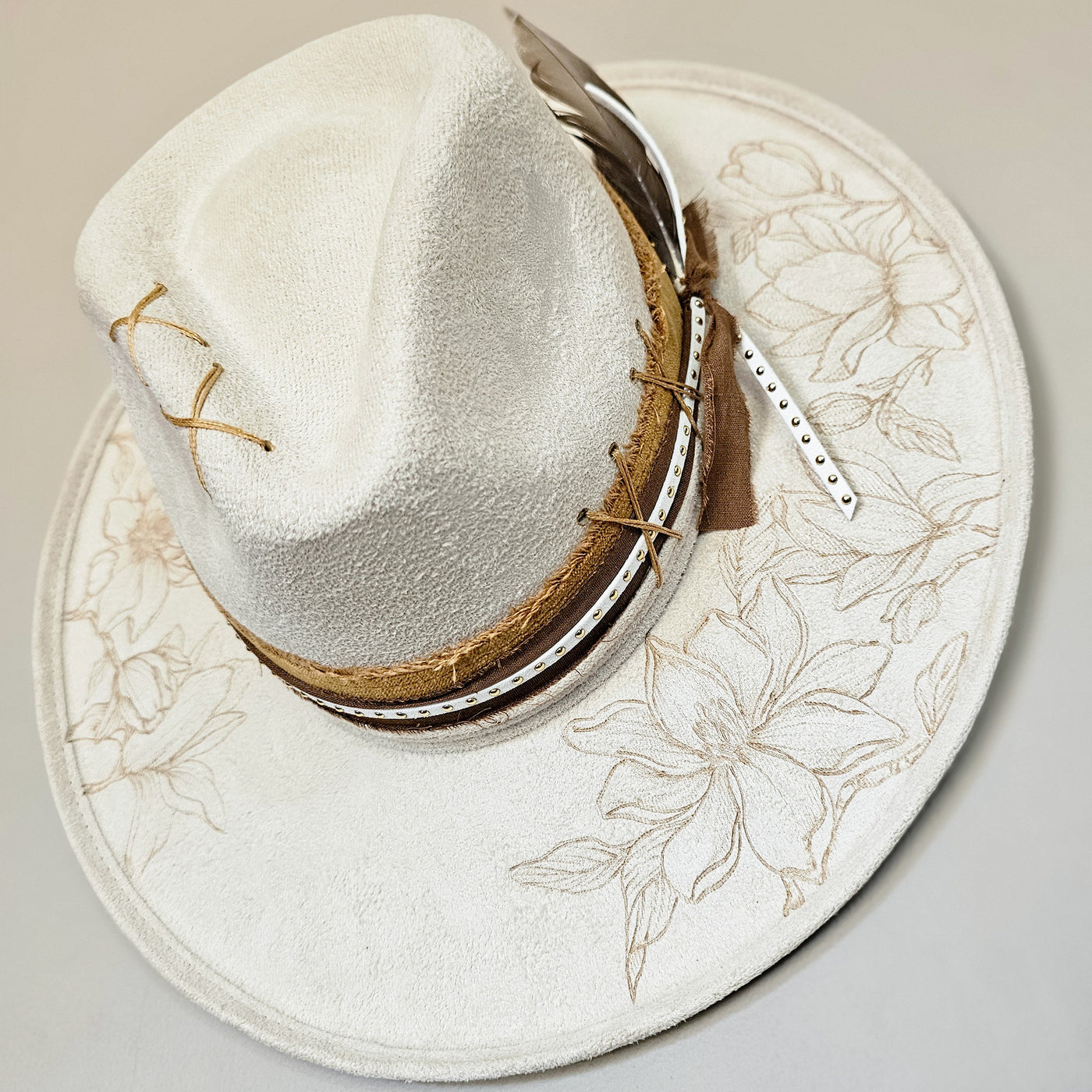 Magnolia Market || Large || Ivory Suede Burned Wide Brim Hat