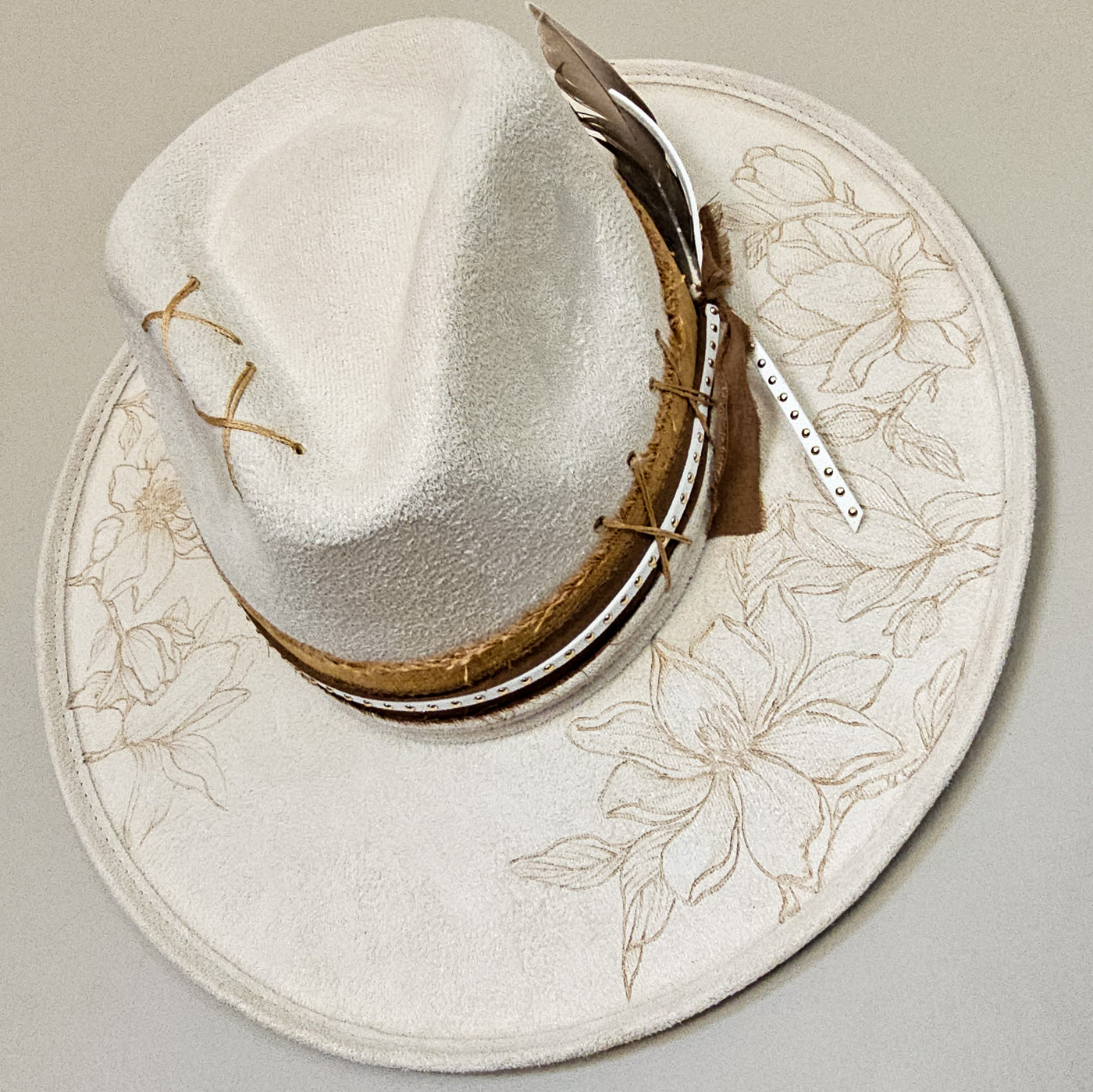 Magnolia Market || Large || Ivory Suede Burned Wide Brim Hat