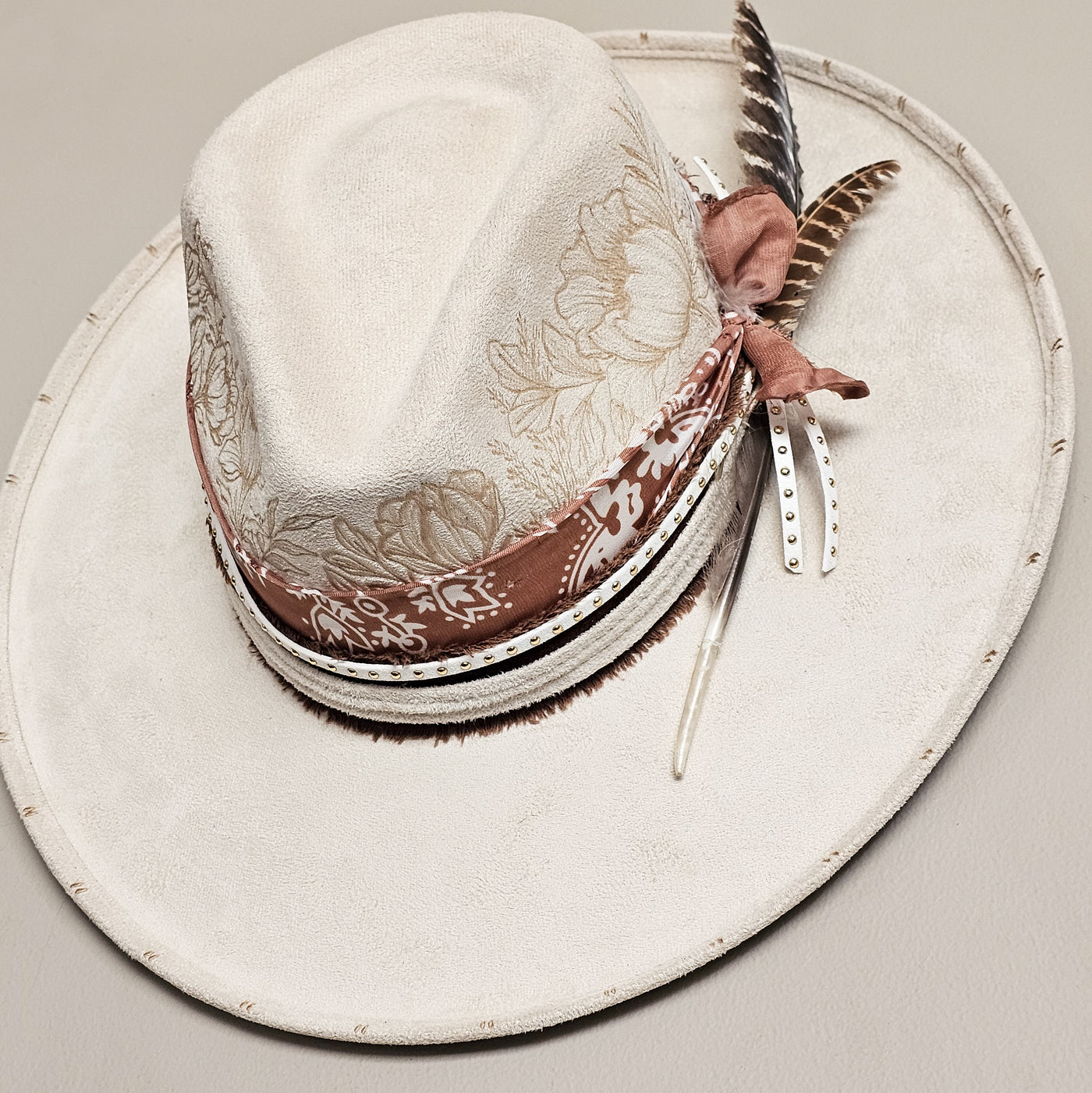 Nashville Glam || Large || Ivory Suede Burned Wide Brim Hat