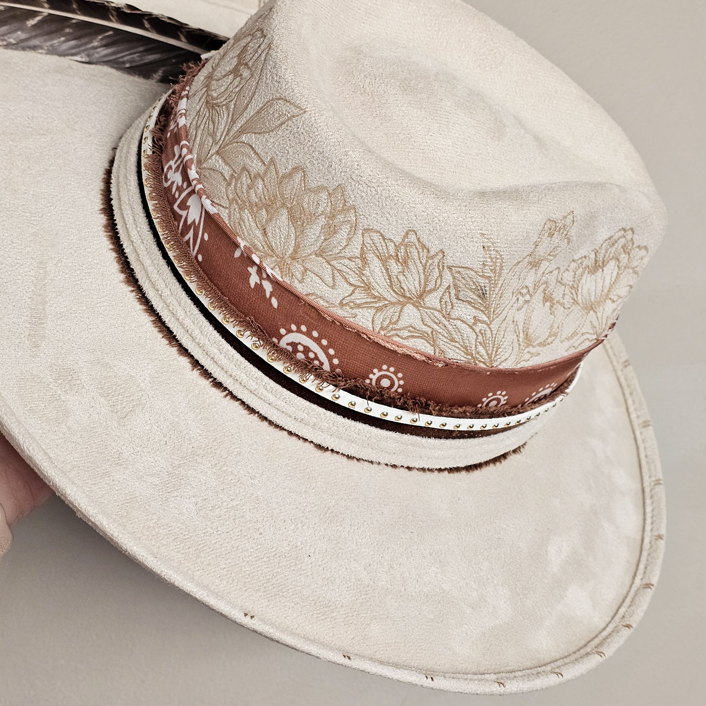 Nashville Glam || Large || Ivory Suede Burned Wide Brim Hat