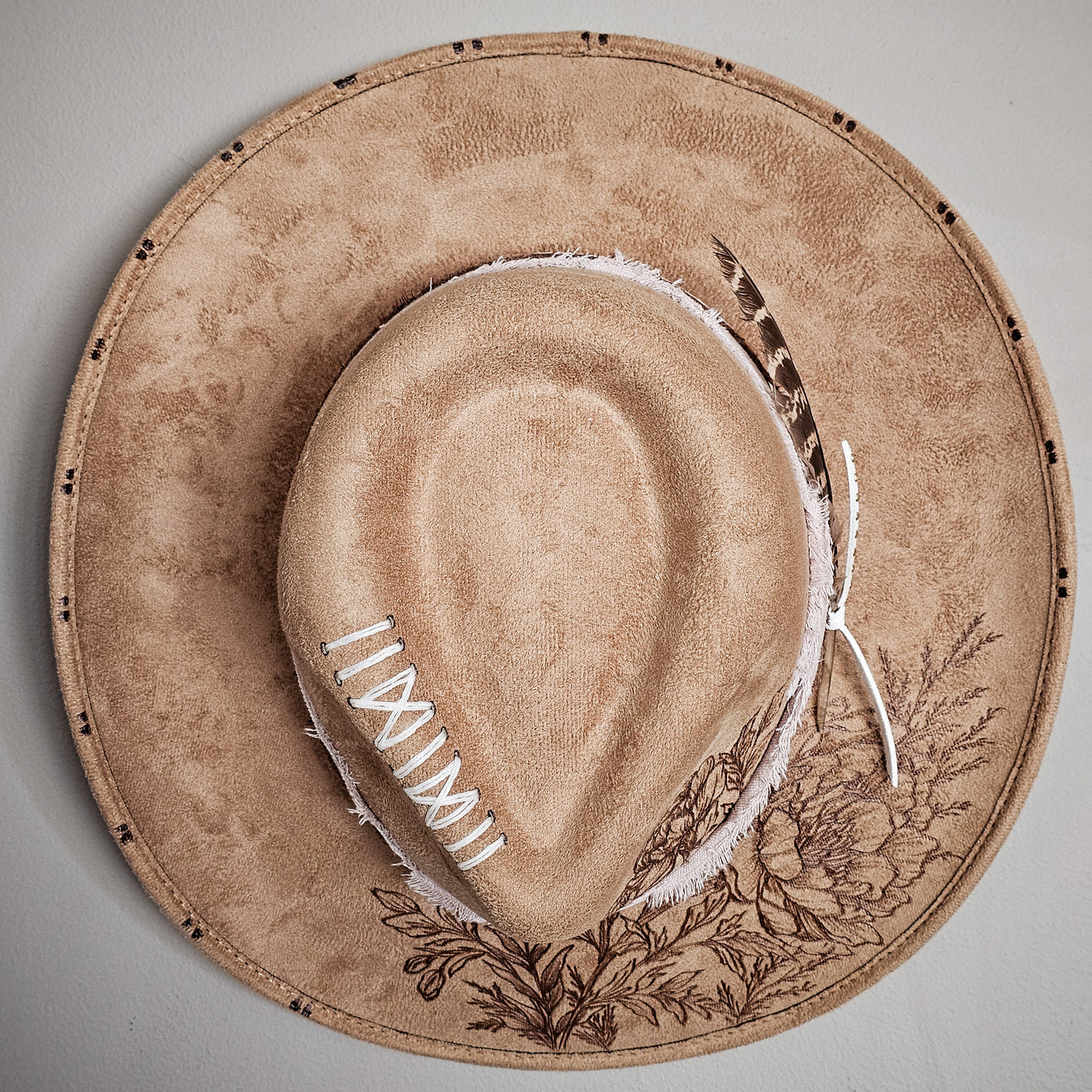 Nashville || Medium || Tan Burned Cowboy Style Hat