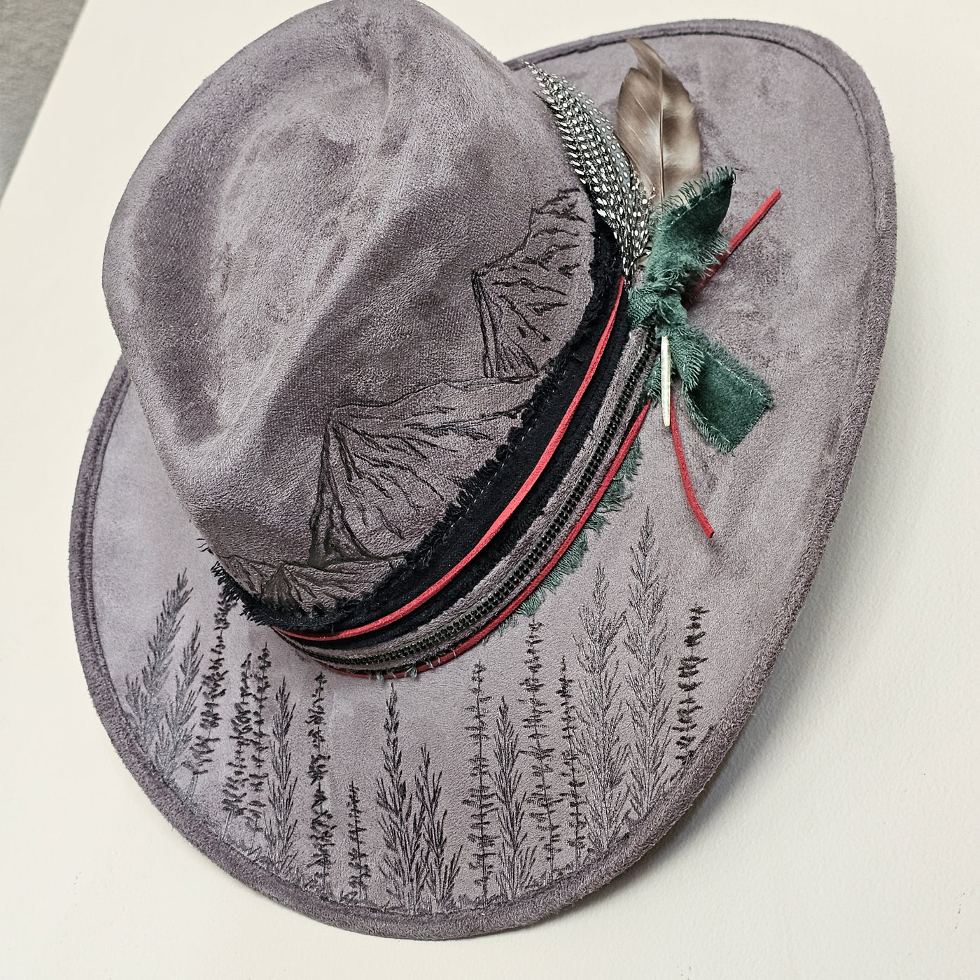 Mountain Views || Medium ||Charcoal Gray Burned Cowboy Style Hat