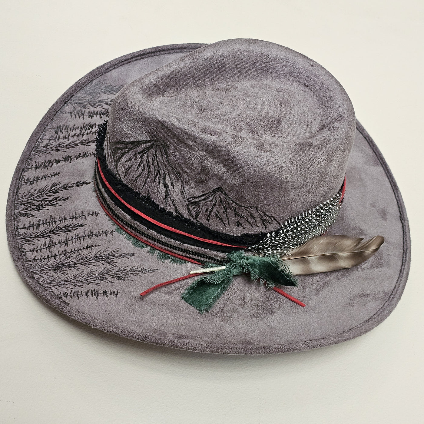 Mountain Views || Medium ||Charcoal Gray Burned Cowboy Style Hat